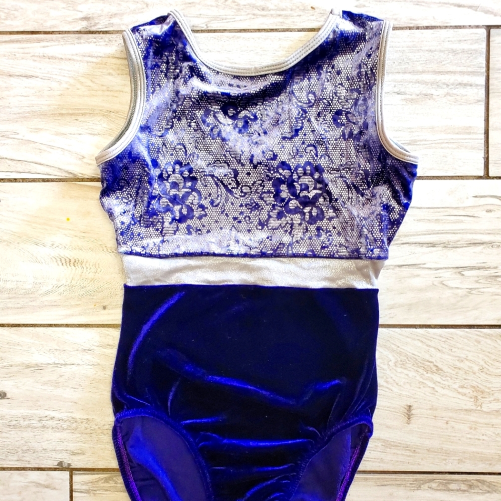HOLIDAY Alpha Factor Gymnastics Dance Leotard Adult Small SHINY Christmas Purple